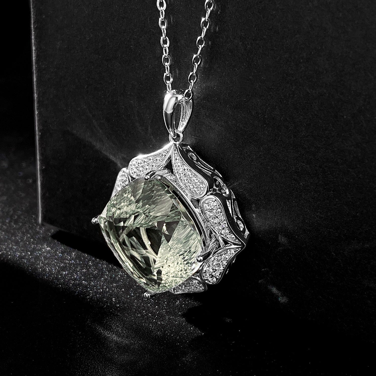 EMERALD ENCHANTMENT